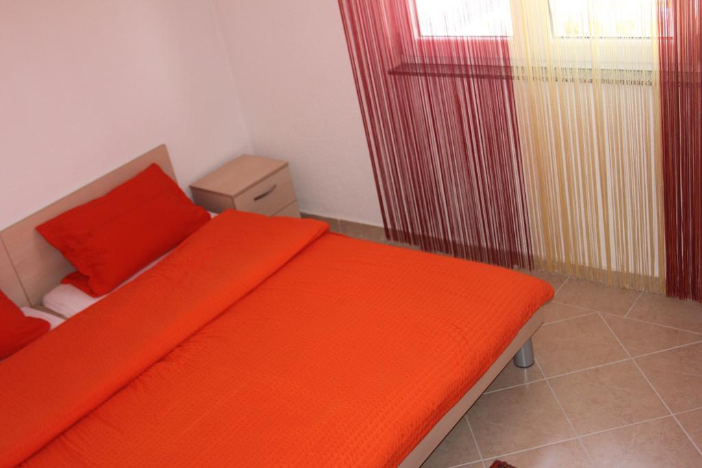 Apartments Miletic J-I Водице Стая снимка